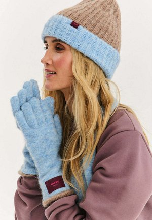 - Rękawiczki pięciopalcowe