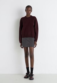 Gina Tricot CREW NECK - Trui - dark wine