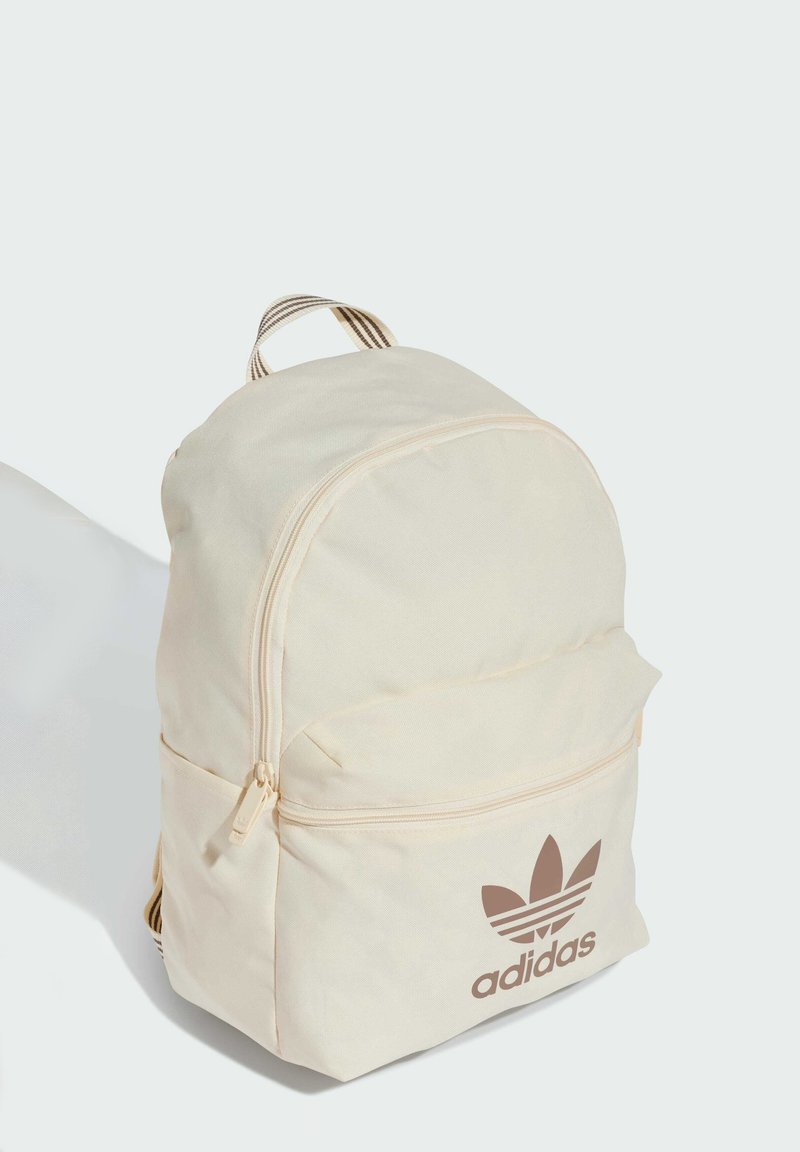 adidas Originals ADICOLOR Tagesrucksack white/weiß Zalando