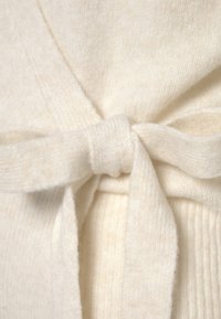 LASCANA WICKEL - Cardigan - creme