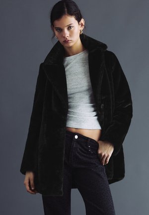 WITH LAPEL COLLAR - Geacă - black