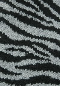 Next REGULAR FIT - ROLL NECK SHORT SLEEVE ZEBRA  - Trükipildiga T-särk - black white