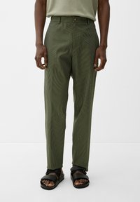 s.Oliver Chino - olivgrün