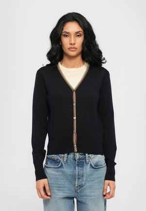 Marineblauwe cardigan met een V-hals en een kleurrijke gestreepte bies langs de knopensluiting, met knoopsluitingen en lange mouwen. Zachte gebreide stof.
