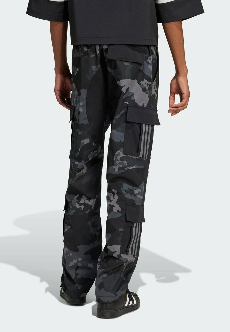 adidas Originals CAMOUFLAGE CARGO Cargo trousers black
