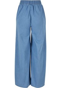 Urban Classics WIDE LEG - Džínsy voľného strihu - skyblue washed