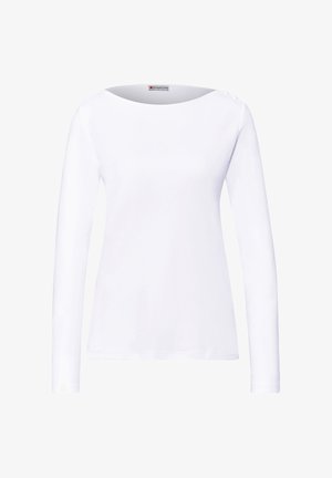 Top blanco de manga larga con escote redondo, que presenta tres botones decorativos en un hombro y una tela suave y ligera.