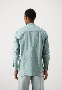 Selected Homme REGNEW CHINA  - Camicia - eden