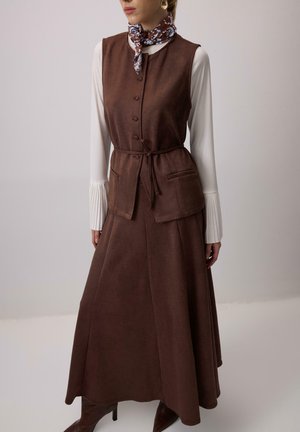 SET - Brezrokavnik - brown