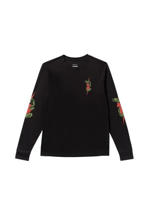 Czarny długi rękaw T-shirt wykonany z bawełny, z zielonymi grafikami węża i czerwonymi akcentami na klatce piersiowej i rękawach. Prosty okrągły dekolt.