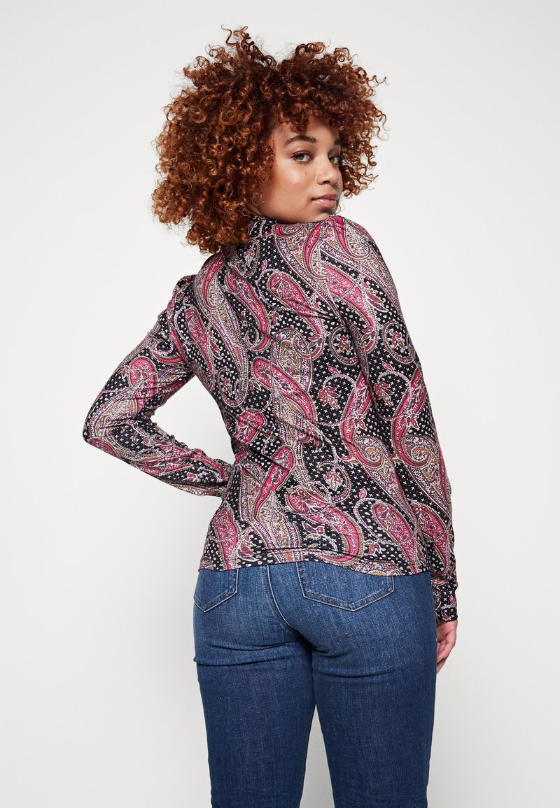 Colourful Rebel NEYO PAISLEY TURTLENECK - Long sleeved top - old dark pink/ pink - Zalando.ie