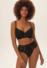 ESOTIQ IDYLLA czarny