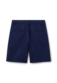 Tmavě modré šortky vyrobené z hladké tkaniny. Mají dvě zadní kapsy a rovný střih. Jednoduchý design bez viditelných vzorů nebo kovových částí.
