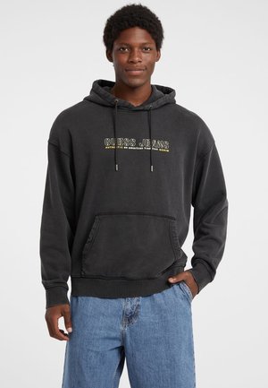 Jersey con capucha - mehrfarbig schwarz