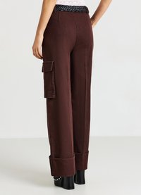 Calliope Pantaloni cargo - cioccolato
