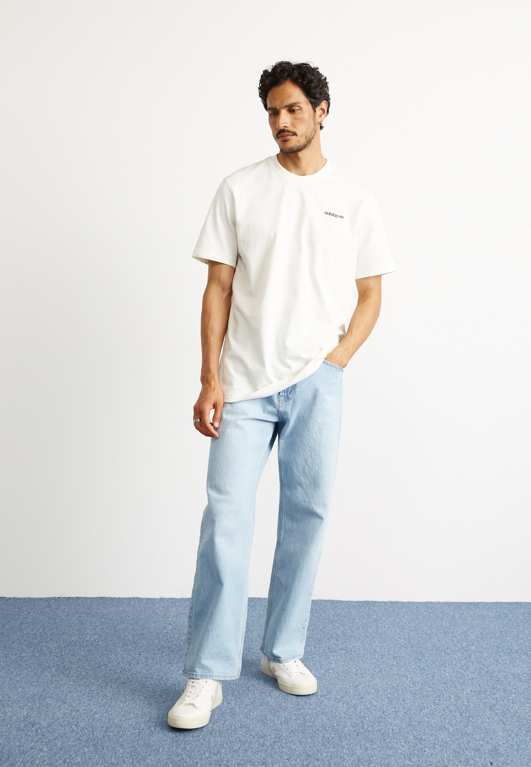adidas Originals 80S GRAPHIC BEACH DAY - Print T-shirt - off