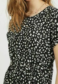 VILA Vardagsklänning - black