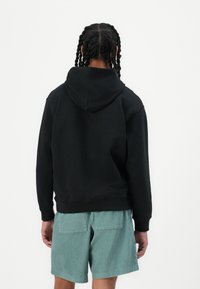 New Balance ATHLETICS CLASSICS UNISEX - Sweatshirt - black