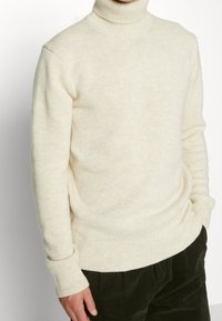 Minimum Trui - off-white