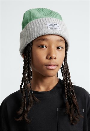 BLOCK HYGGE BEANIE UNISEX - Kootud müts - green/grey