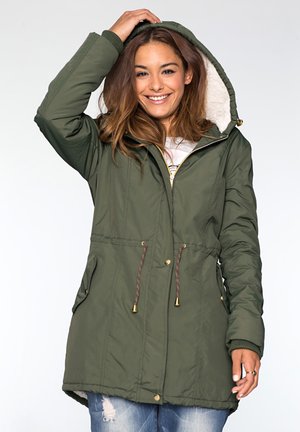 bonprix MIT TRENDY ÜBERGANGS MIT VIELEN DETAILS - Parka - grün