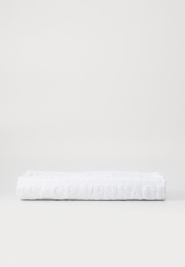 BATH TOWEL I HEART BAROQUE - Beach towel3