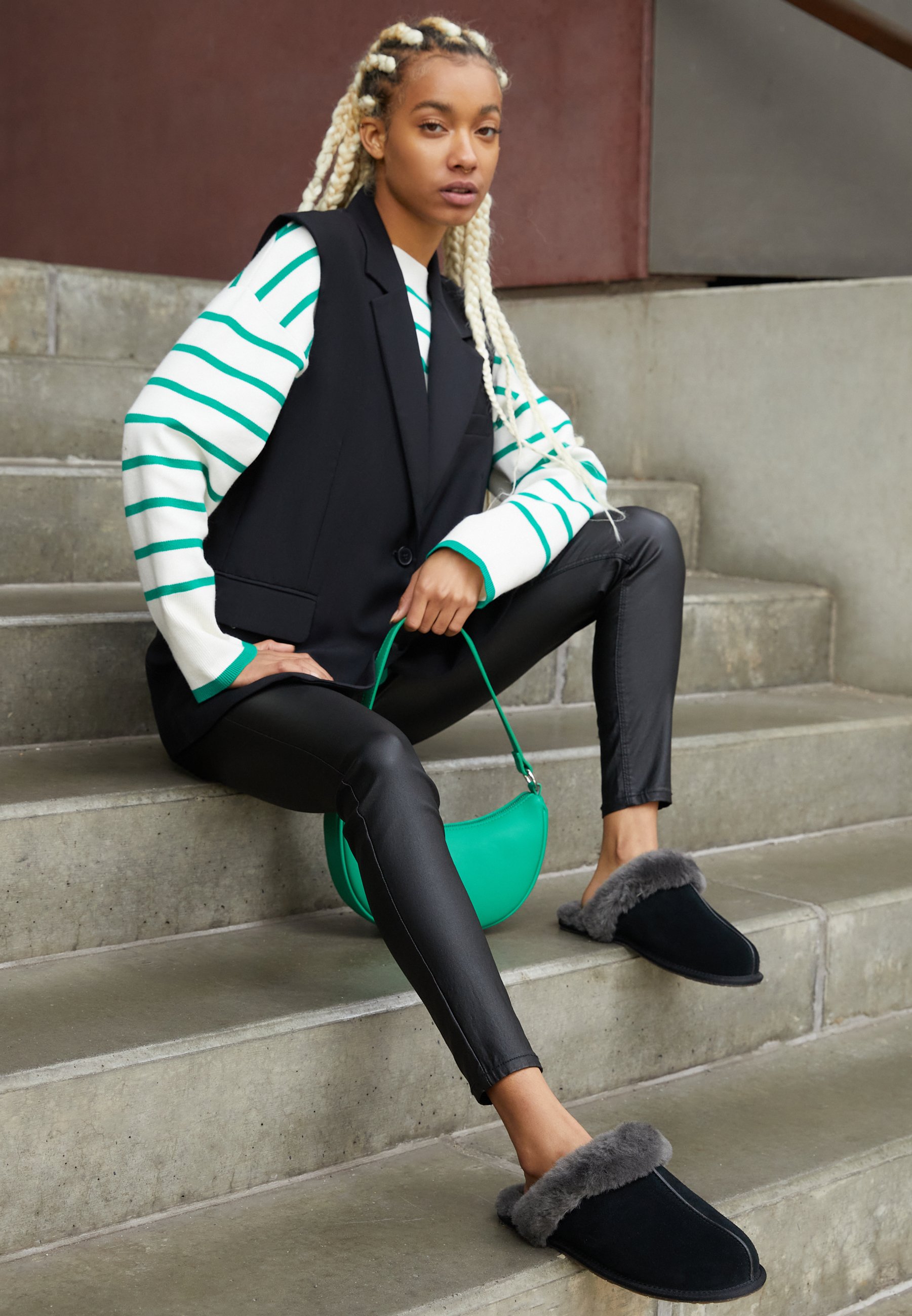 Ugg Pantuflas Mujer Con Pantuflas UGG Mujer Goldenstar Clog