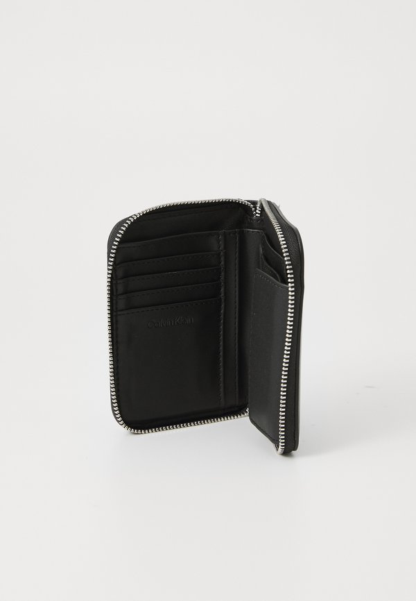 EMBOSSED LOGO MEDIUM ZIP AROUND - Wallet3