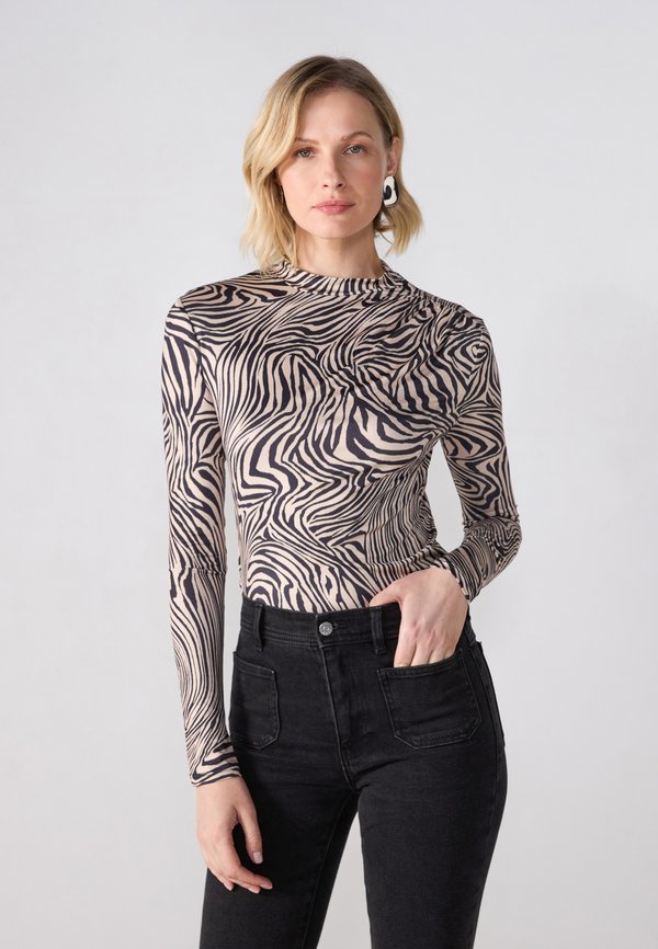 Long sleeved top - abstract zebra