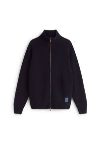 Gebreide donkerblauwe sweater met rits en hoge kraag, diagonale geribbelde textuur, en een klein blauw logoplaatje aan de onderkant vooraan.