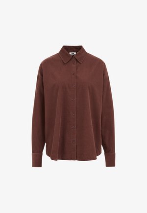Long-sleeve brown corduroy shirt with collar and front buttons, featuring a relaxed fit and buttoned cuffs.