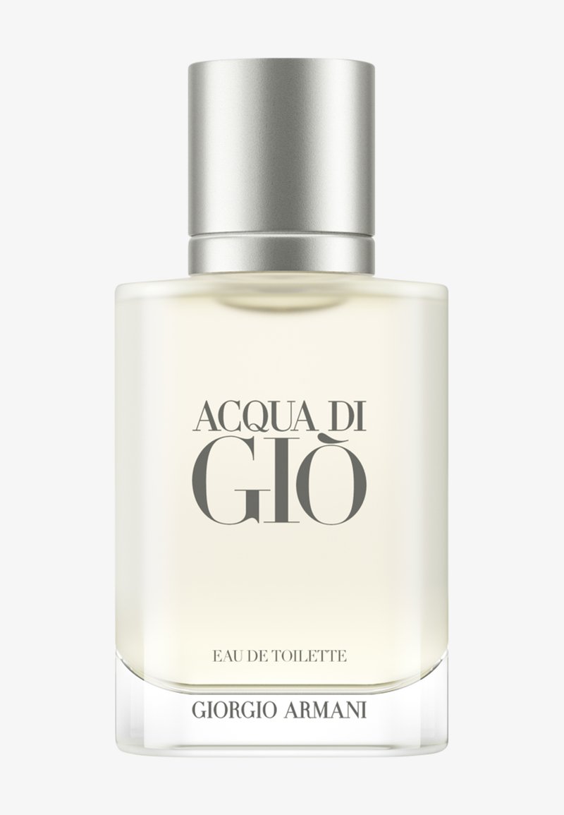 Bottiglia trasparente di Acqua Di Giò Eau de Toilette di Giorgio Armani con tappo argento su sfondo bianco.