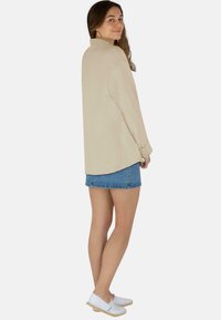 Normani Hemdbluse - beige