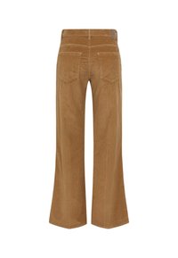 Pantaloni in corduroy marrone con un design a gamba larga, dotati di due tasche posteriori e una sottile texture a coste. Etichetta del marchio minimalista sulla vita.