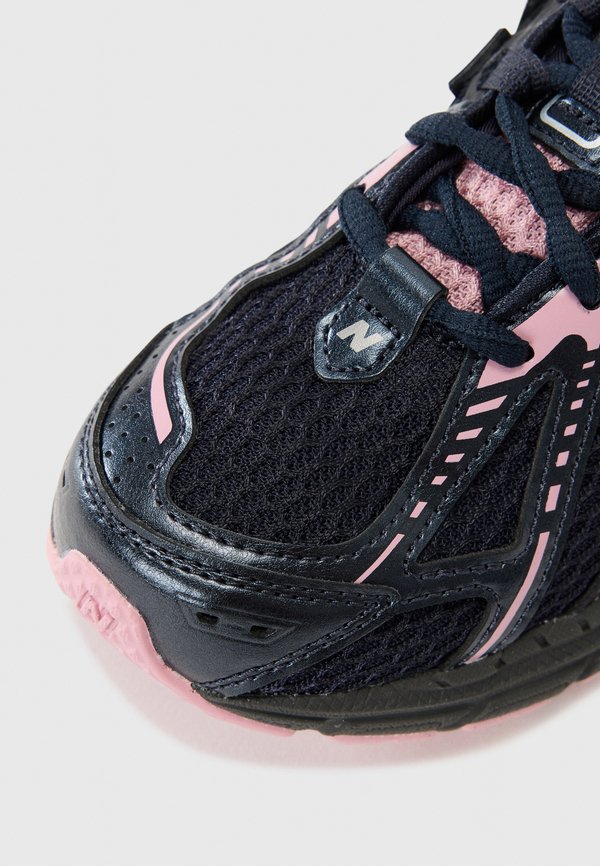 GC1906 UNISEX - Trainers - eclipse4