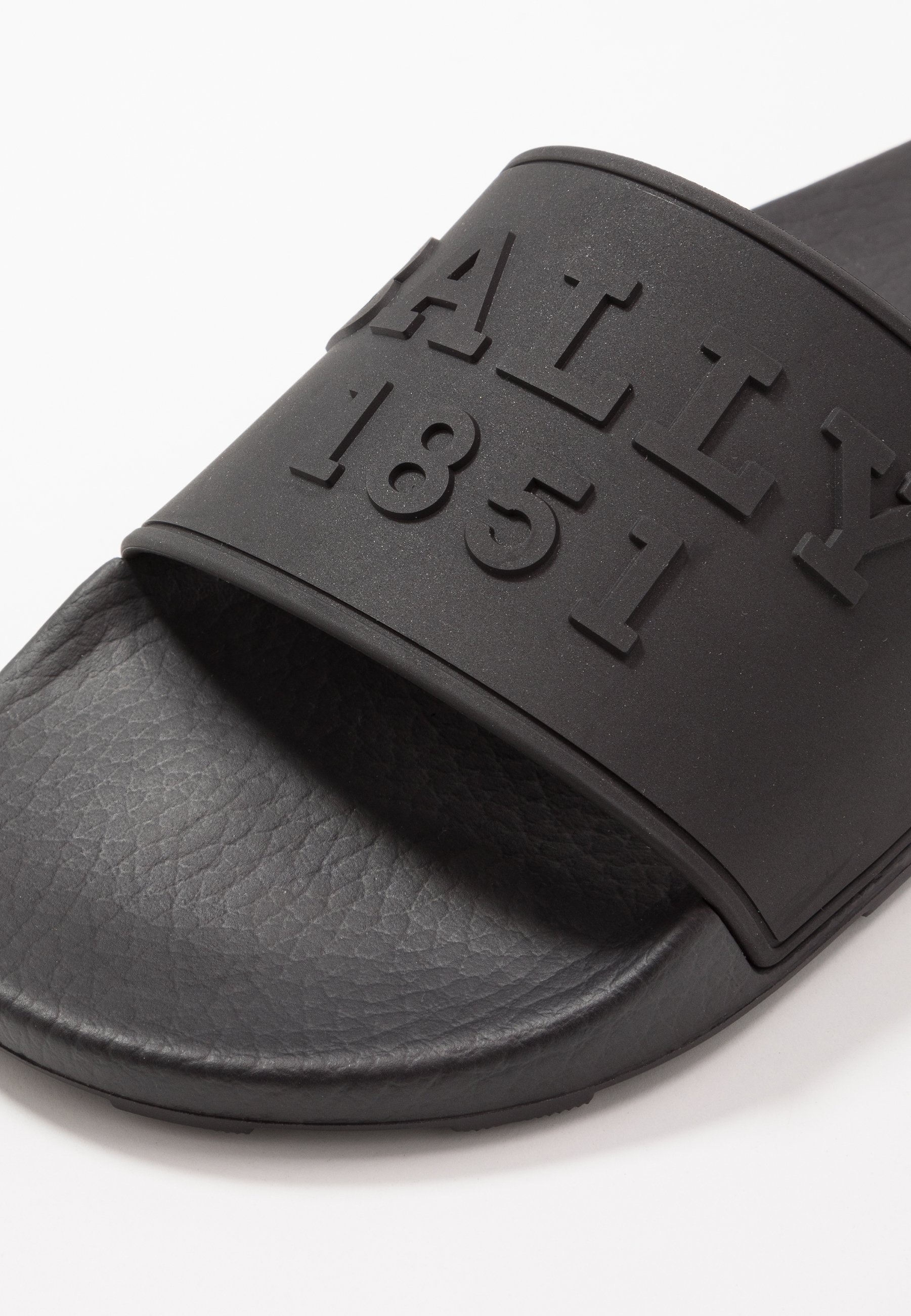bally pool slides