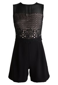 Mono negro con panel superior transparente y delicados detalles de encaje en la cintura, que presenta un corpiño ajustado y pantalones cortos acampanados.