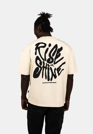 CRYSTAL PARIS OVERSIZED SHINE - T-shirt con stampa - cream