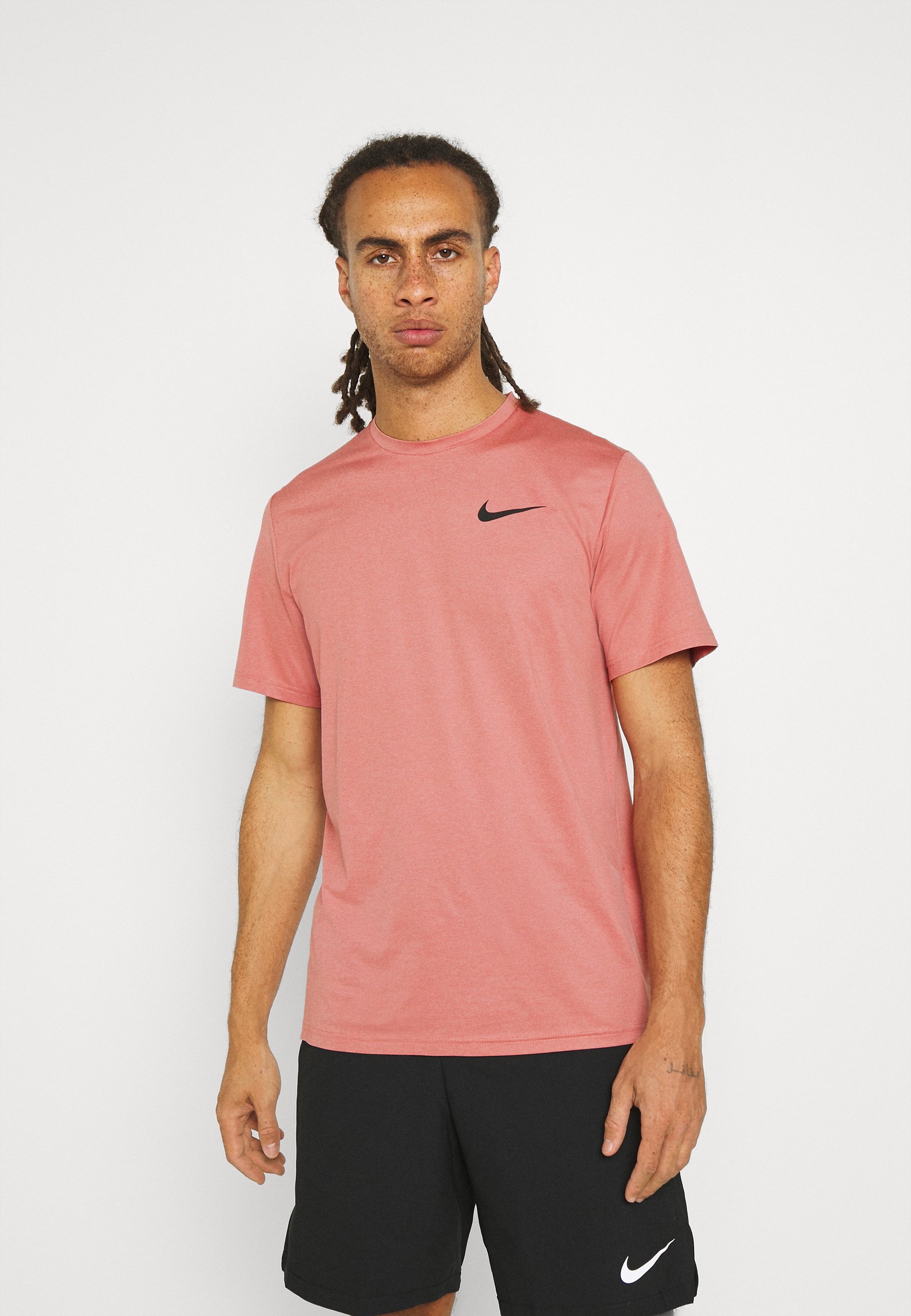 nike yellow tee