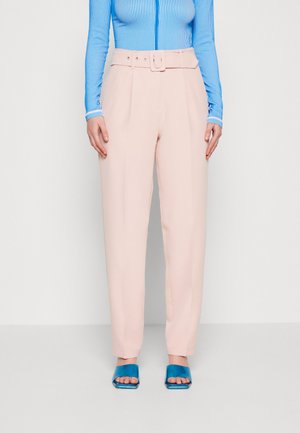 VILA VIIVY BELTED PANTS - Παντελόνι - misty rose