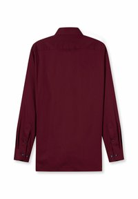 Bordeauxrotes Langarmshirt, Rückansicht, mit geknöpften Manschetten und traditionellem Kragen, vor weißem Hintergrund.