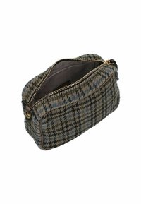 Borsa in misto lana con motivo a scacchi in marrone e blu. Caratterizzata da una chiusura con zip e dettagli in pelle. Forma rettangolare con una texture morbida.