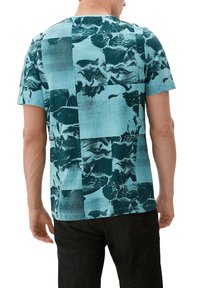 s.Oliver MIT ALLOVERPRINT - T-Shirt print - helles türkis