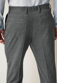 Next SMART REGULAR FIT - Stoffhose - charcoal grey