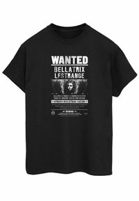 Zwarte katoenen T-shirt met een "WANTED" graphic met witte tekst en een illustratie van een vrouw, gelabeld als Bellatrix Lestrange, en beloningsdetails.