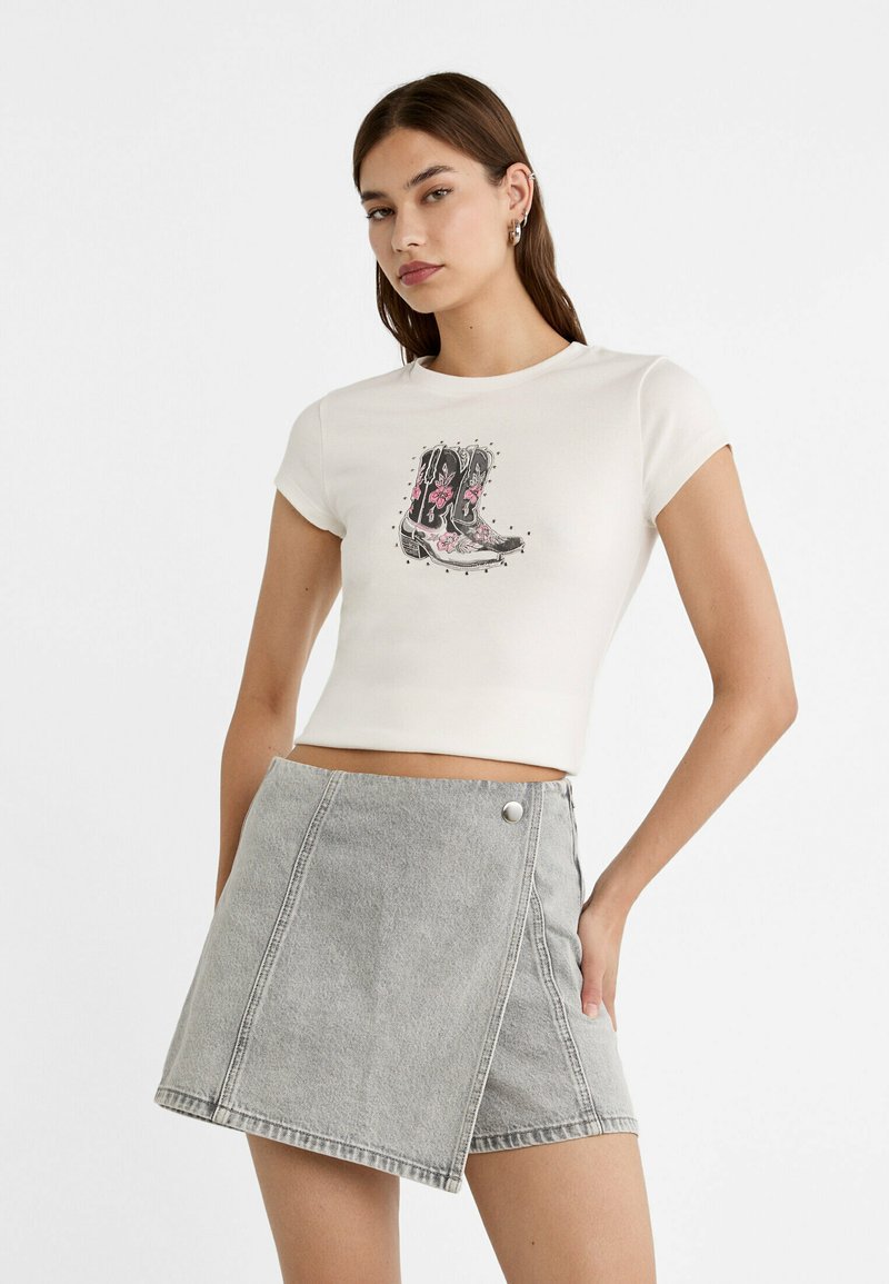 Stradivarius T-shirt z nadrukiem/mleczny - Zalando.pl