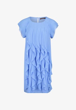 Robe bleu clair en tissu doux, avec des volants superposés à l'avant, des manches courtes et une ouverture en goutte d'eau dans le dos.