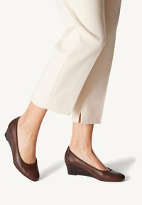Tamaris Zeppe - muscat leather