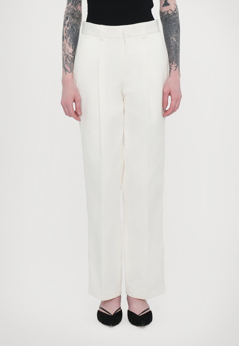 Soulland ULA PANTS - Calças - white