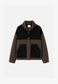 Επιλέχθηκε, brown black